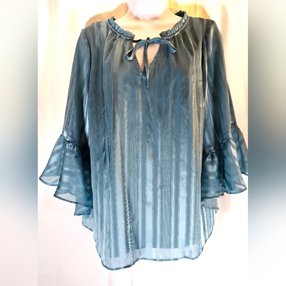 3/$20 Lauren Conrad L Tie Neck Ruffled Top - Picture 5 of 9
